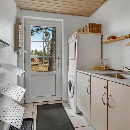 Nyaraló Cozy In With Sauna *